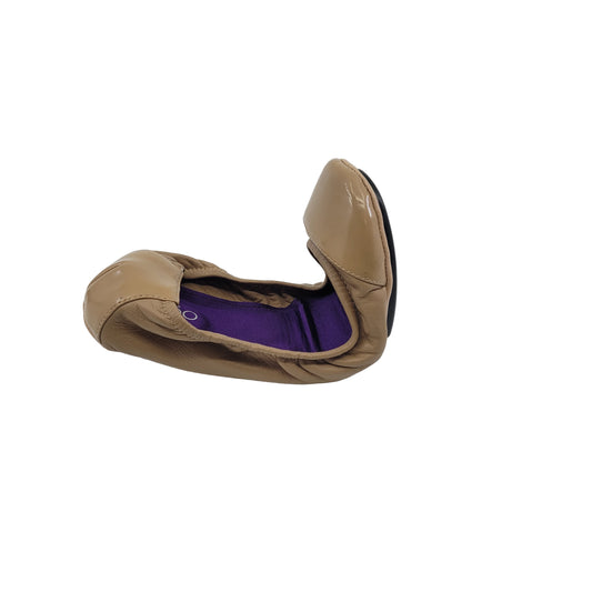 Me Too Women's Metro Driftwood Nappa Leather Flat