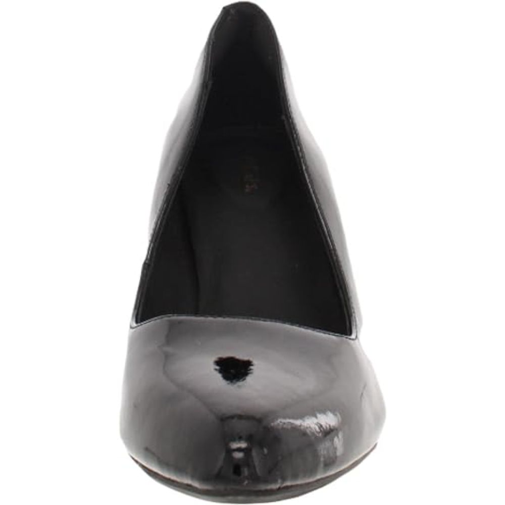 Clarks Laina Rae 2 Women's Patent Leather Cushioned Pointed Toe Pumps