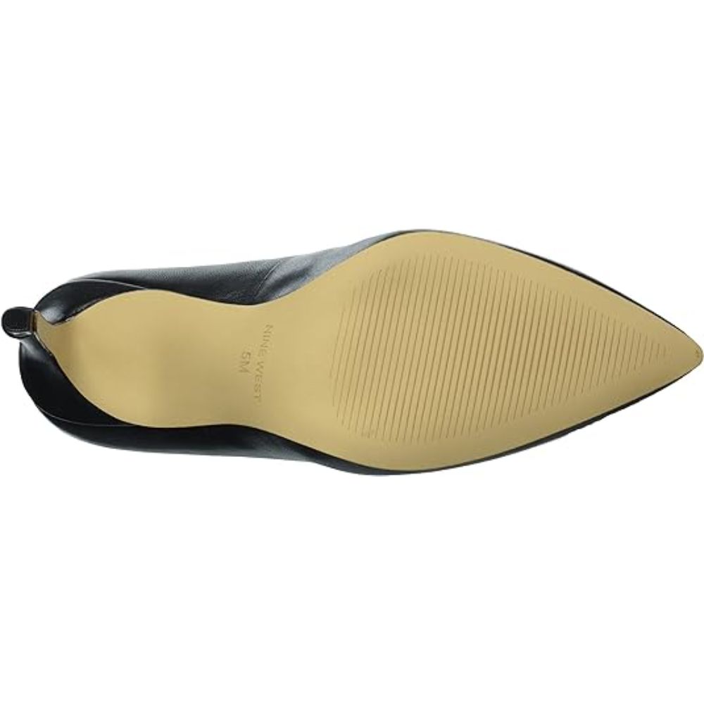 Ezra Black Leather Nine West Pumps