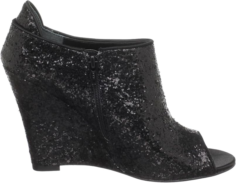 Nina Women's Yaneli Open-Toe Wedge Black