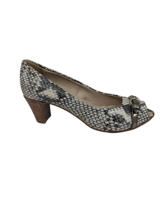 D246004NGK0013 Silk Sand Snake Print AGL Pumps