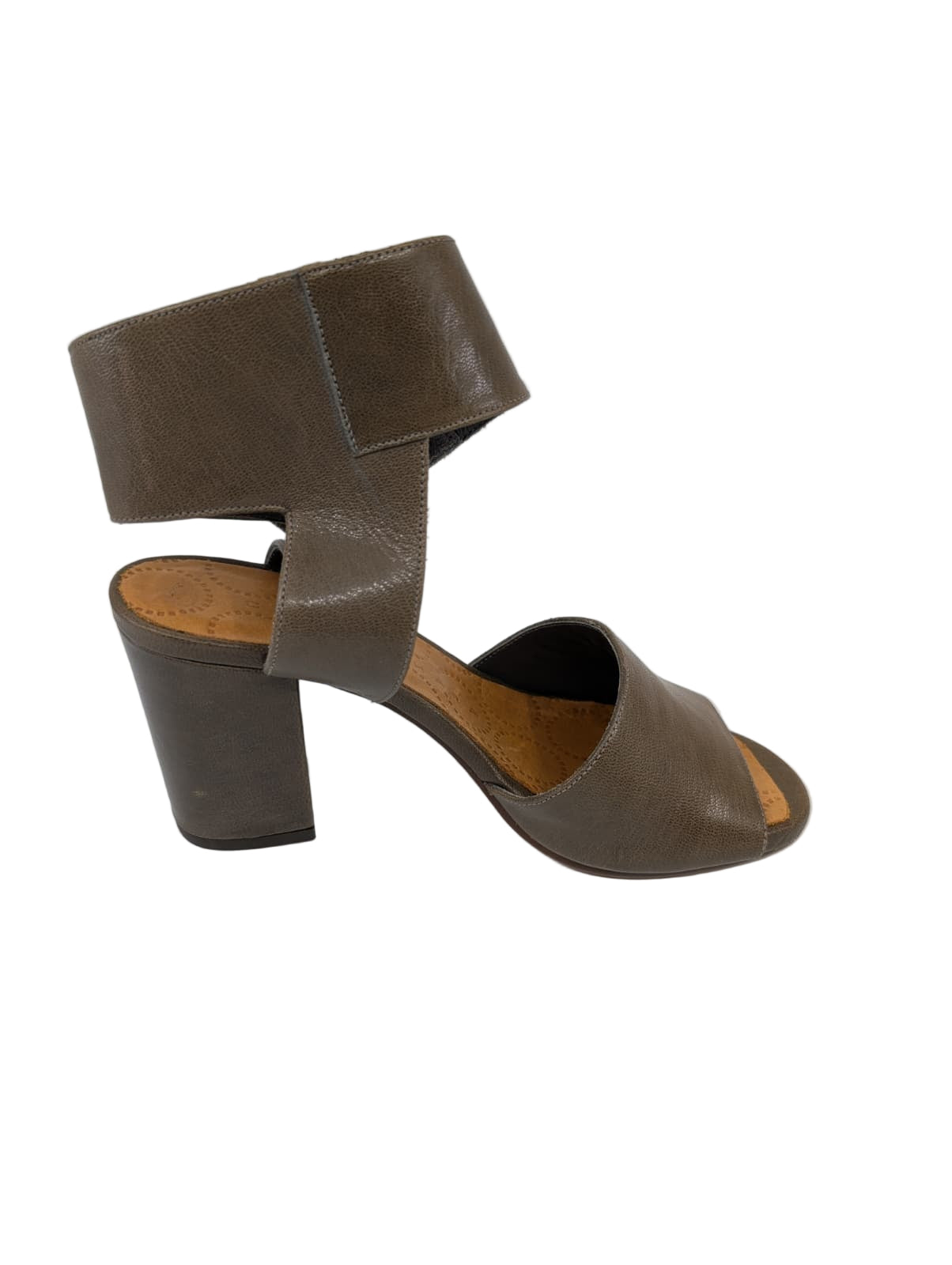 Reset Gray Leather Chie Mihara Sandals