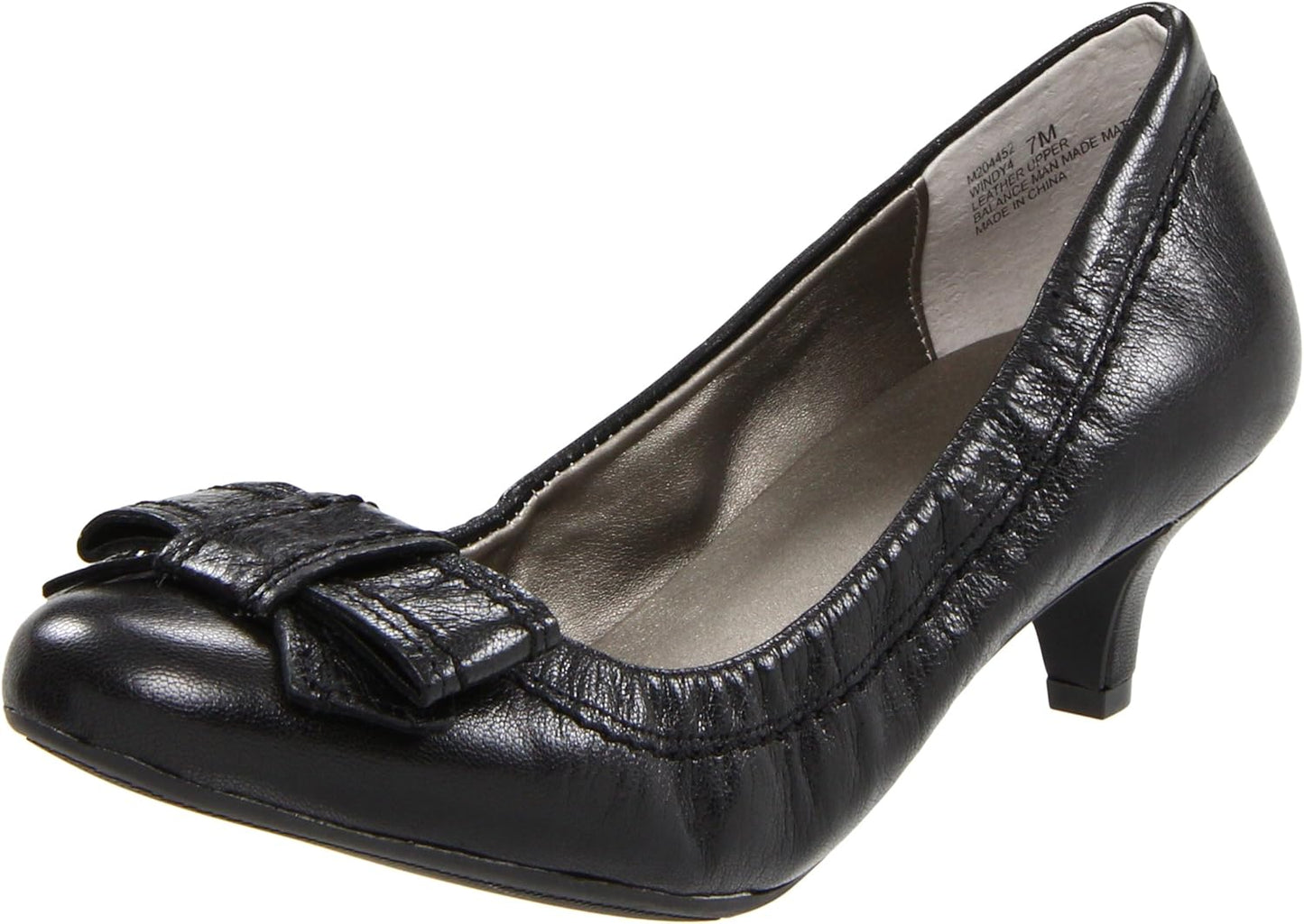 Windy Black Leather Me Too Pumps