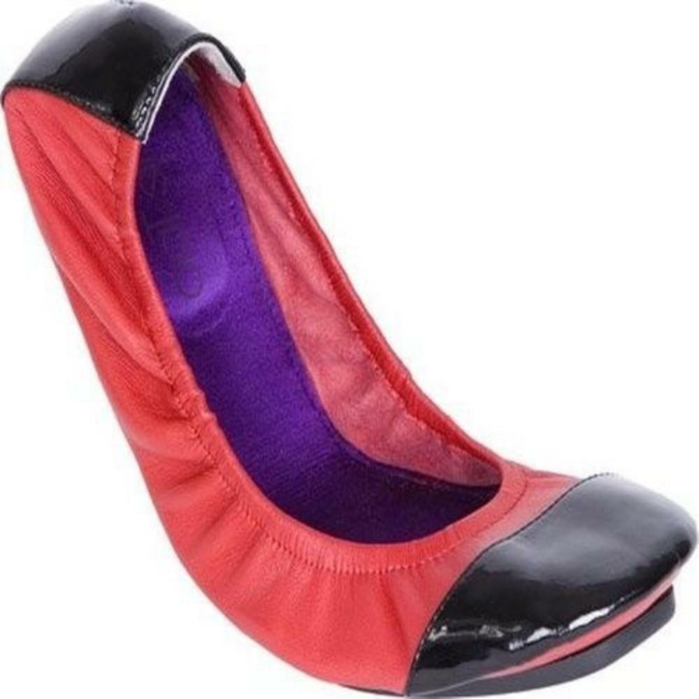 Me Too Women's Metro Red/Black Nappa Leather Flat