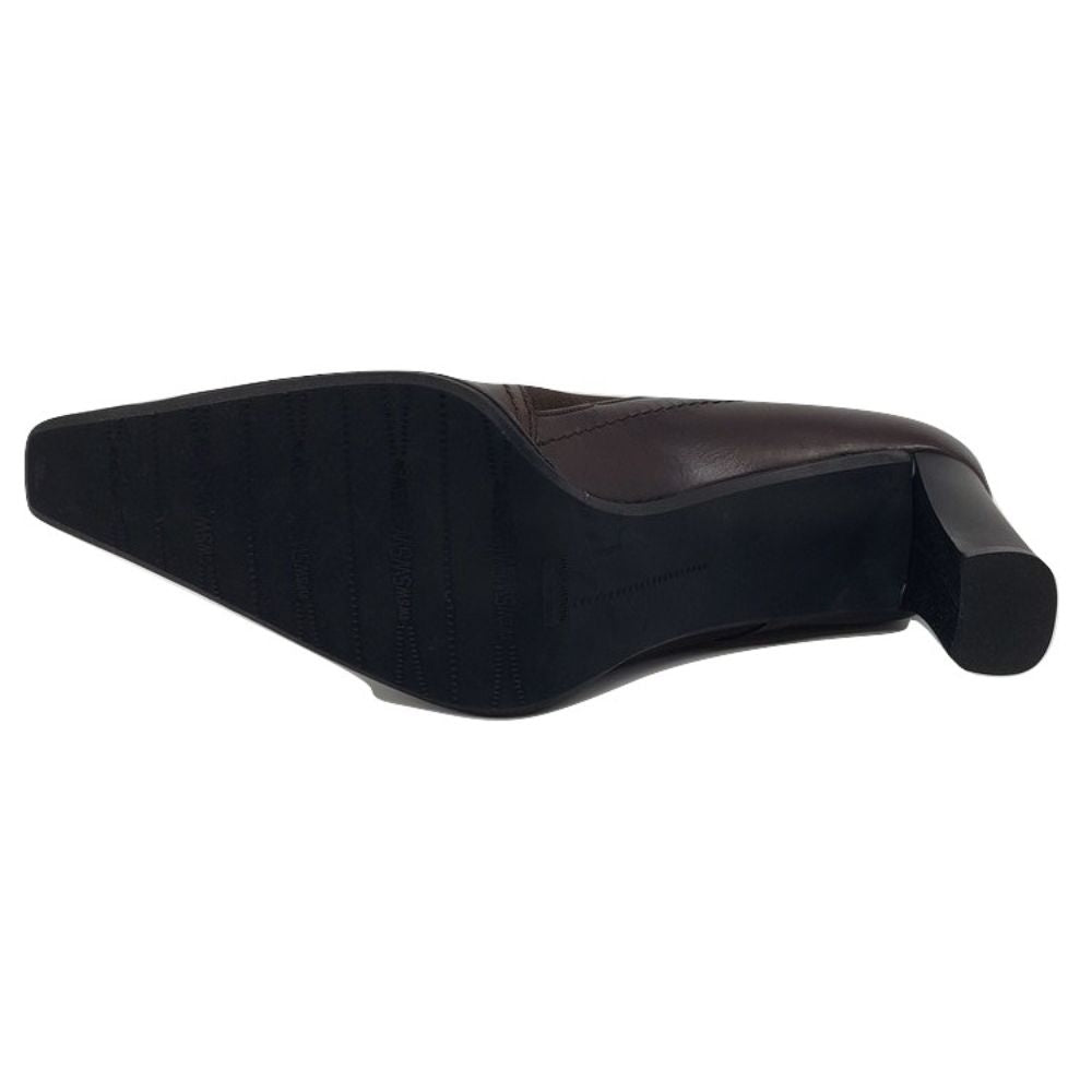 Globetrotter Cola Calf Stuart Weitzman Shootie