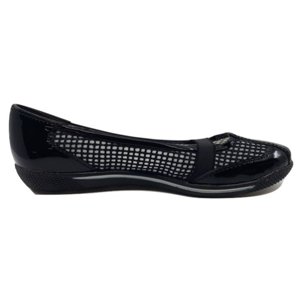 Coolgear Black and White Stuart Weitzman Sneaker Flat