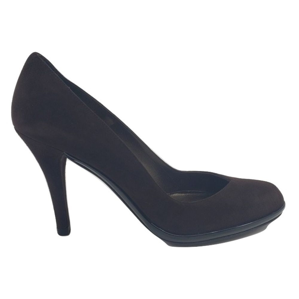 Alto Cola Suede Stuart Weitzman Pumps
