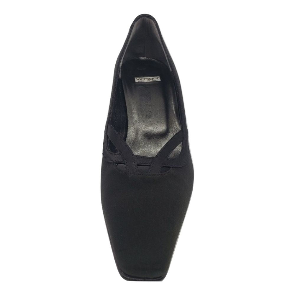7010 Crepe Black Fabric Versani Pumps