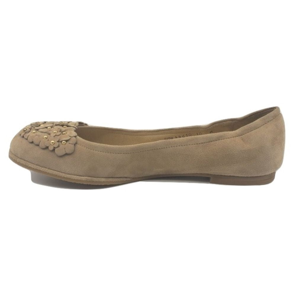 Stuart Weitzman Womens Crocus Beach Suede Ballerina Flat