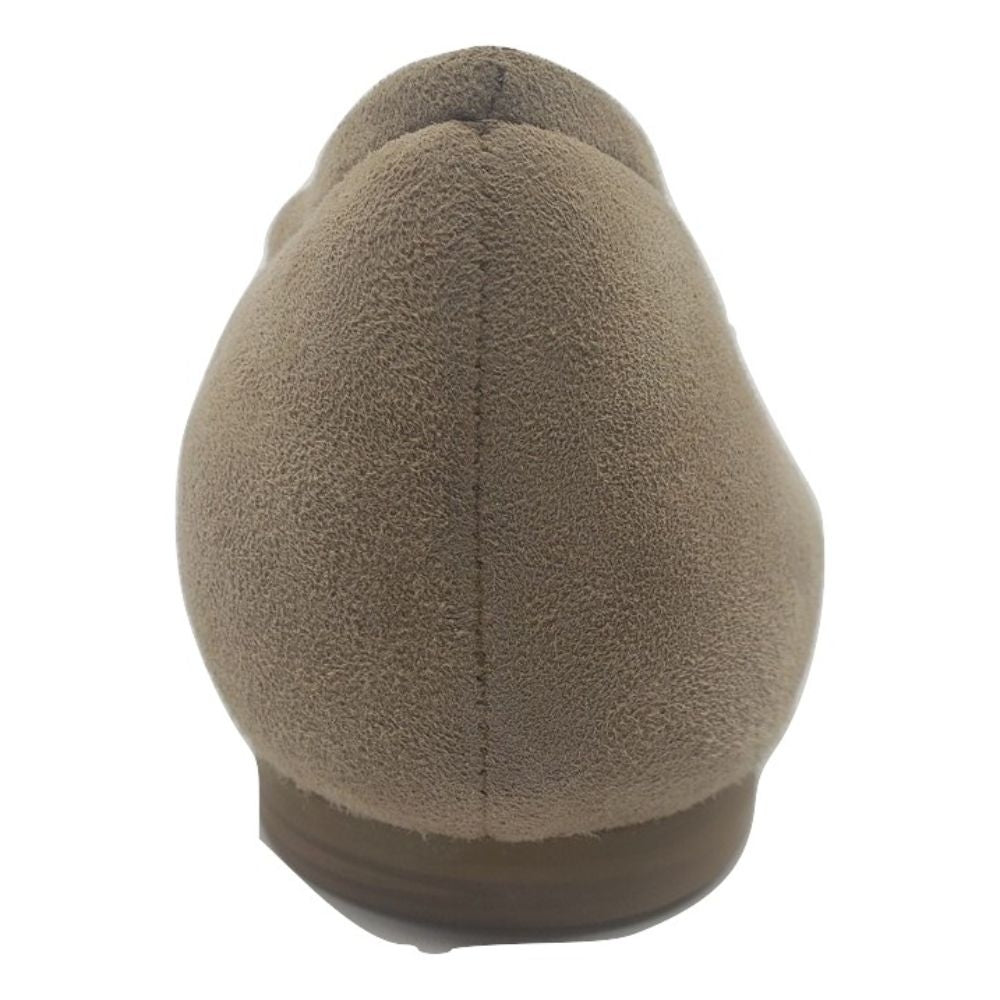 Stuart Weitzman Womens Crocus Beach Suede Ballerina Flat