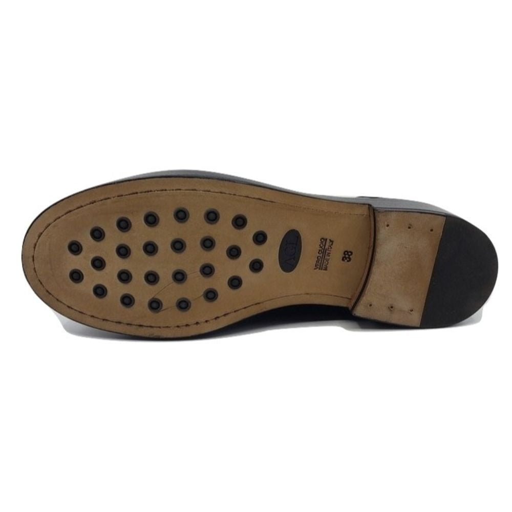 D716008MKN Black AGL Flat