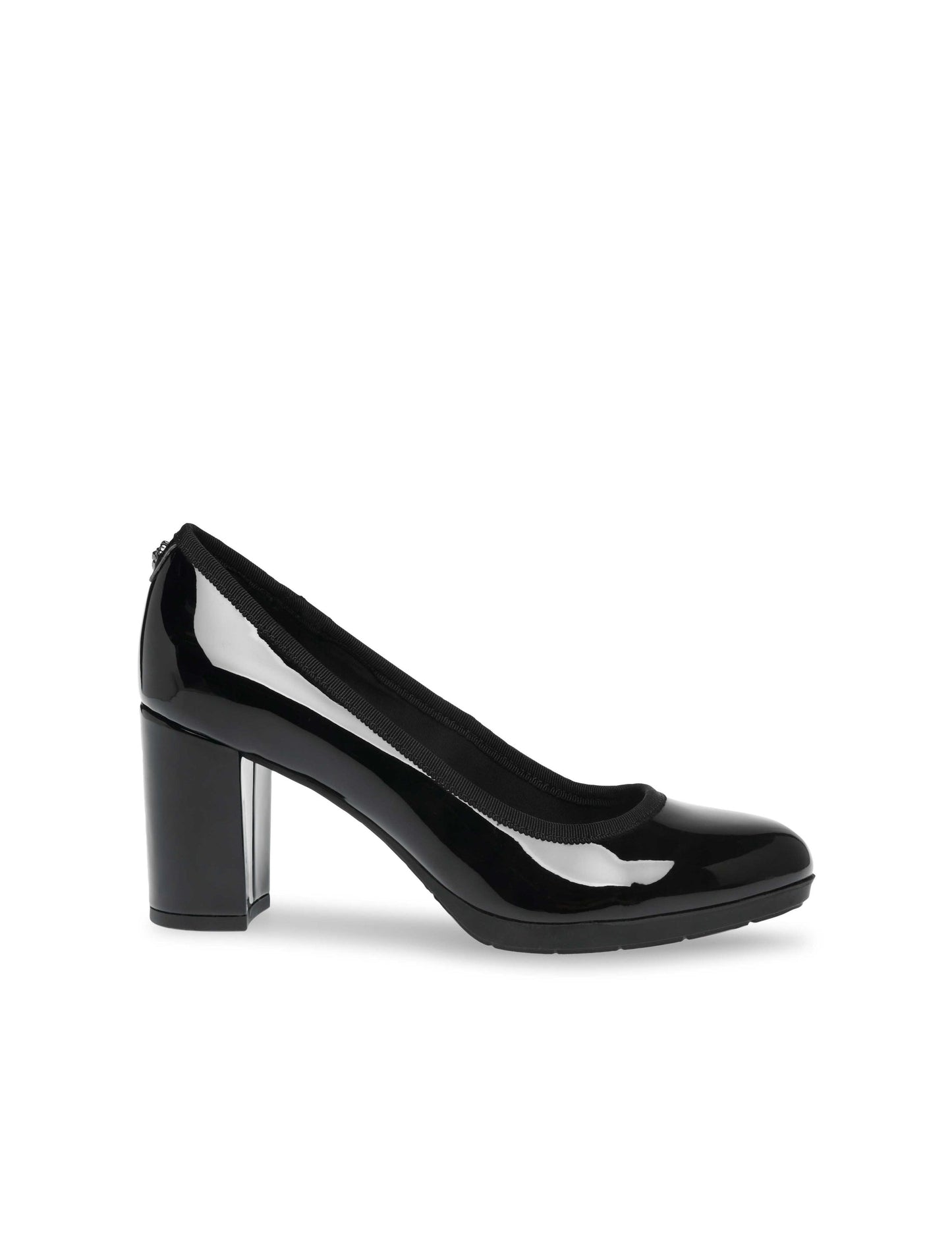 Castana Black Patent Leather Anne Klein Pumps