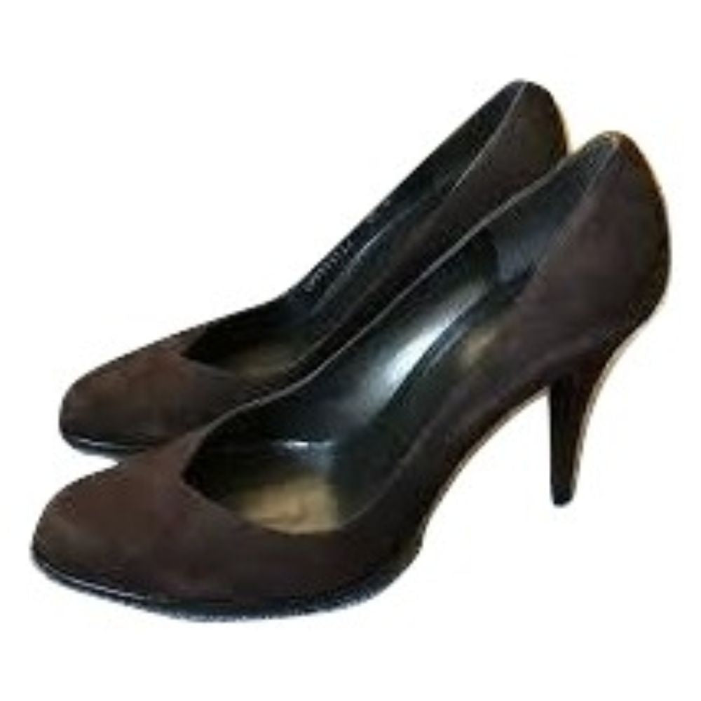 Alto Cola Suede Stuart Weitzman Pumps