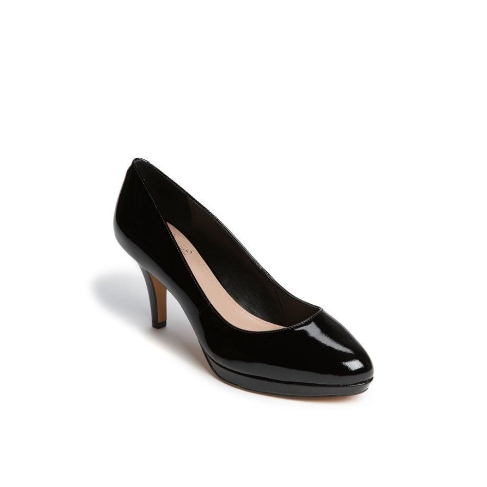 Figaro Sleek Vince Camuto
