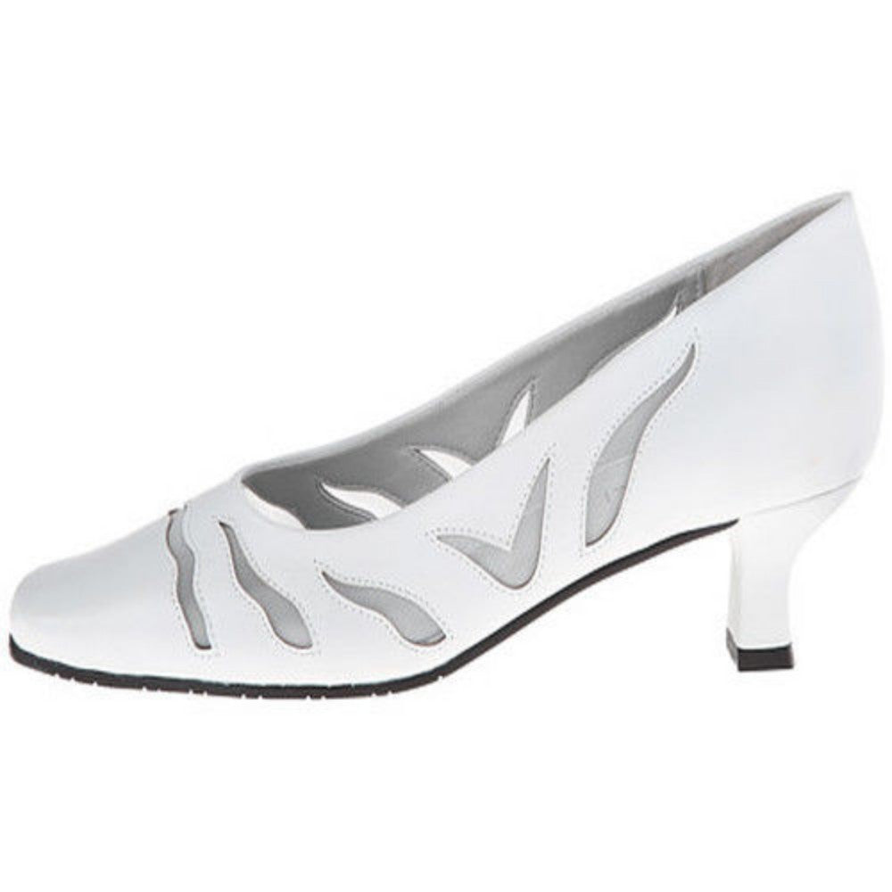 Racilia White Leather Vaneli Pump
