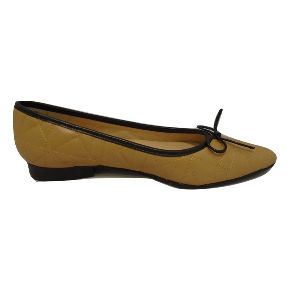Flat Tunes Leather Jon Josef Pointy Toe Flat
