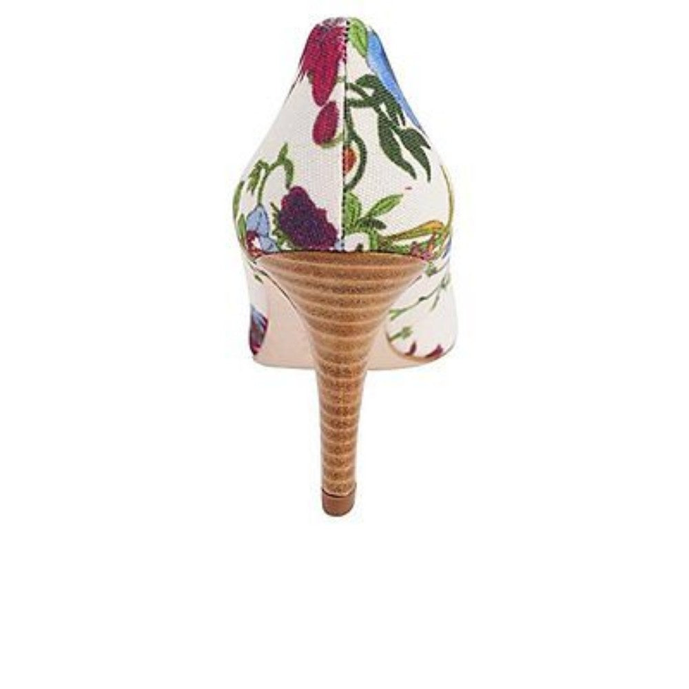 Phyllis Provance Jon Josef Pump