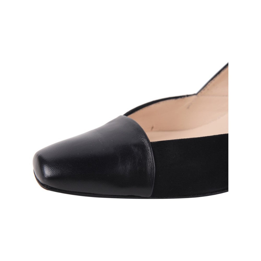 Memory Black Leather Jon Josef Pump