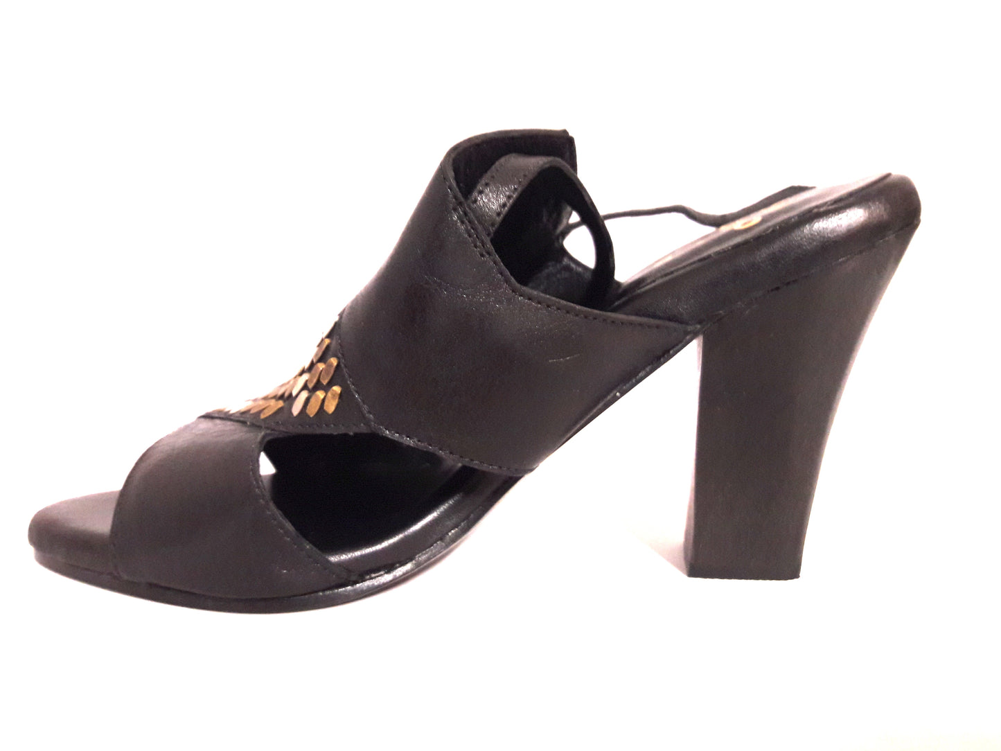 Tria HL Black Aniv Calleen Cordero