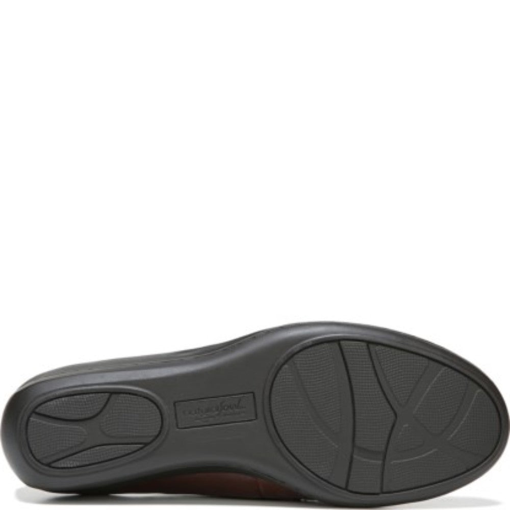 Wilamina Brown Naturalizer Loafers