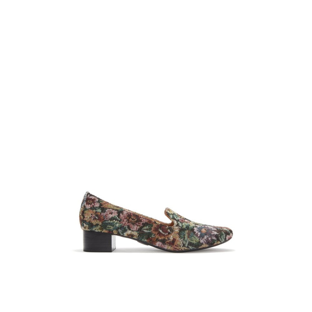 Gwen Wine Fabric Me Too Loafer I-1-112236