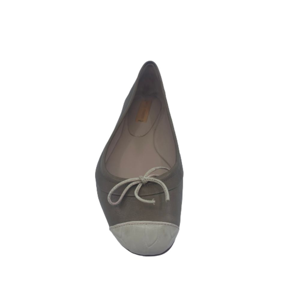 11-69 Soft Calf Leather Taupe and White Reed Krakoff Ballet Flats