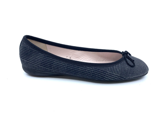 Bingo Wales Grey Frabric Paul Mayer Flats