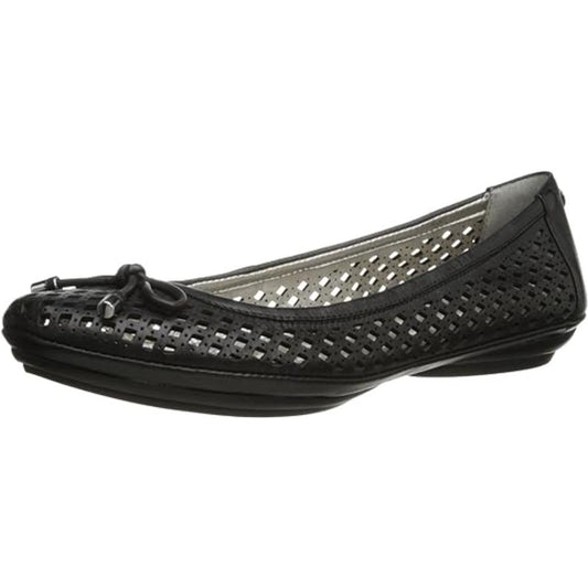 Me Too Women's Faith Black Leather Ballet Flats