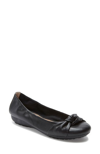 Me Too Women's Jaci Black Leather Perforated Ballerina Flat