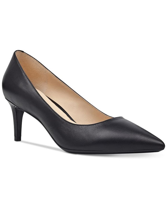 Soho 9X9 Black Leather Nine West Pump
