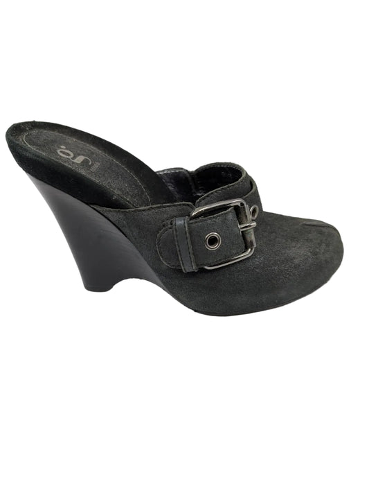 G Series Black Pewter Clogs