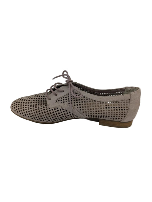 Jillie Ash Nubuck Adam Tucker Flats