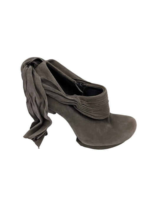 Balenciaga Gray Suede Pumps