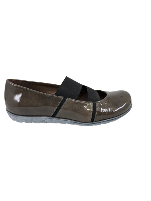 A7007 Anthracite Gray Patent Wonders Flats