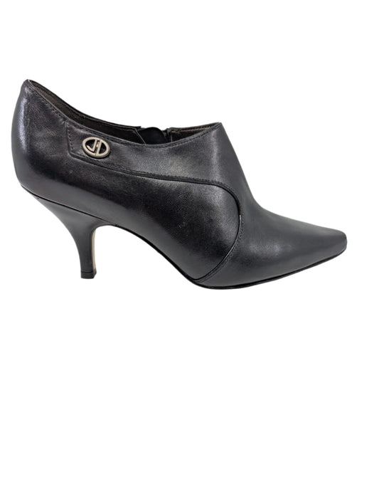 River Black Leather Circa Joan and David Pumps