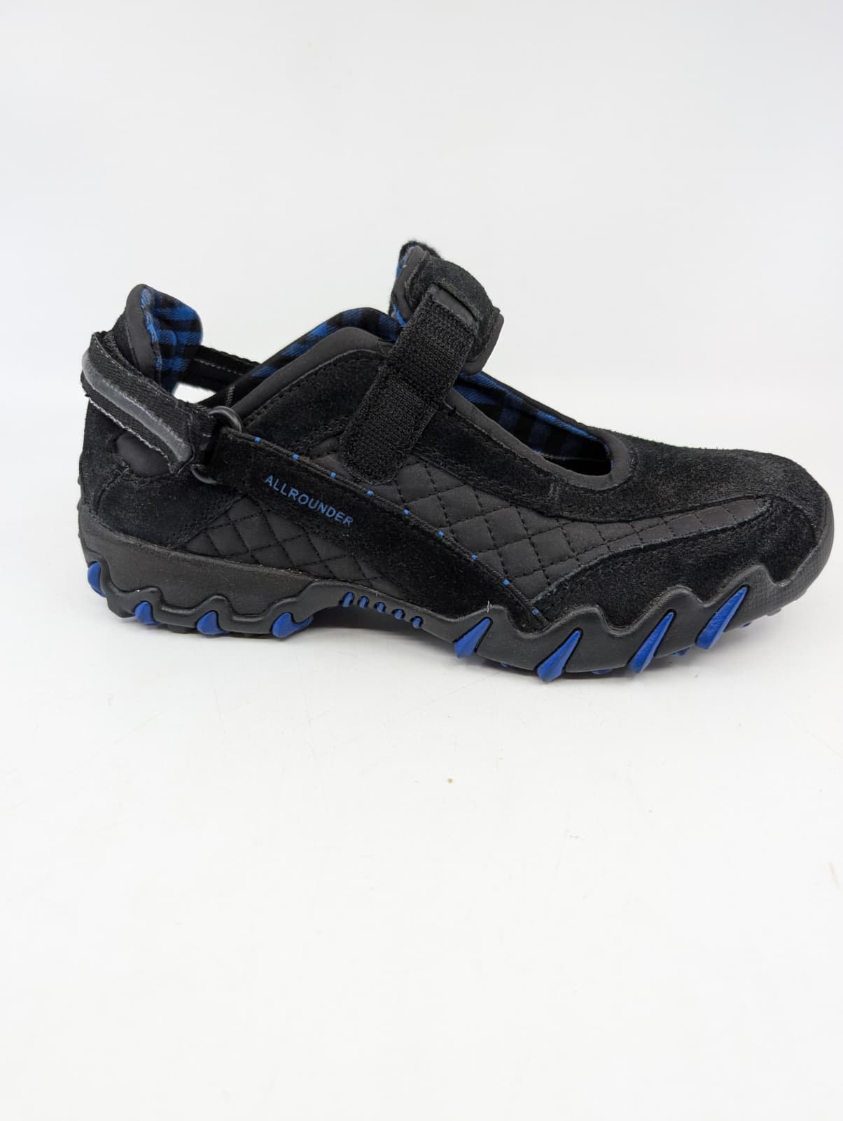 Niro Black Suede Allrounder Flats