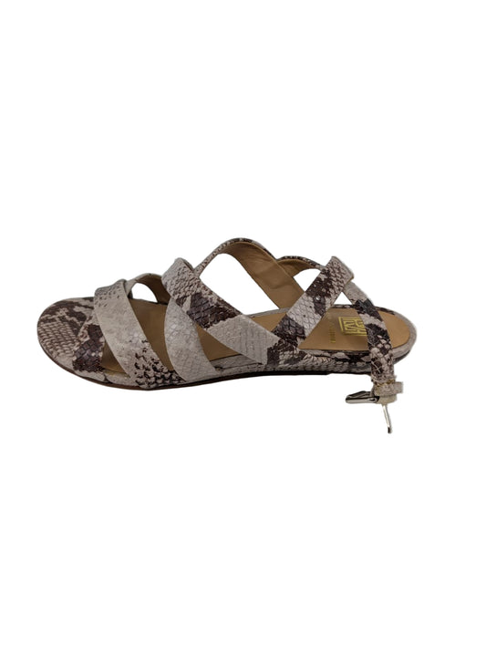 Pour la Victoire Wedge Flat Sandals