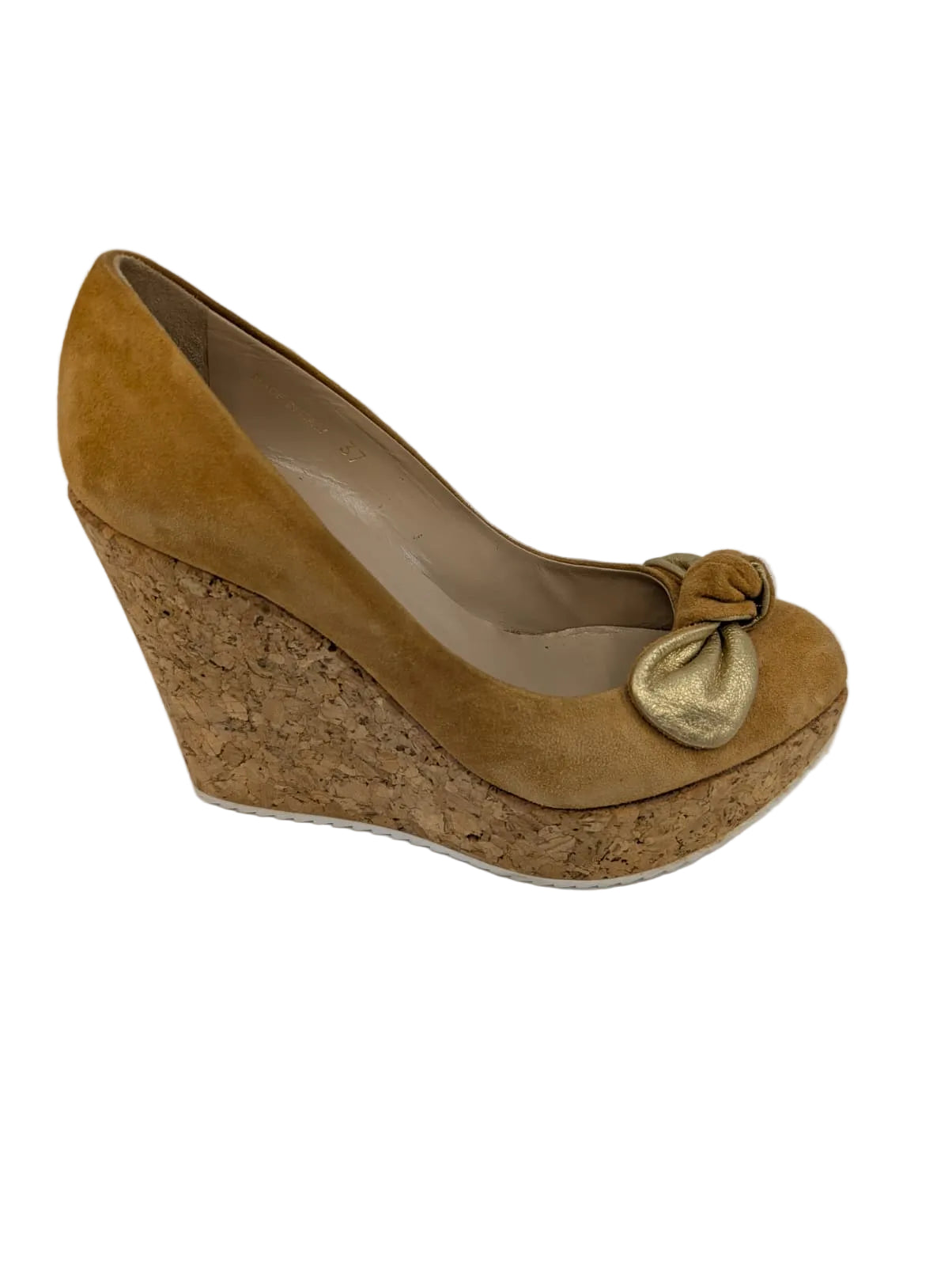 Tapeet Beige Suede Wedge Pumps