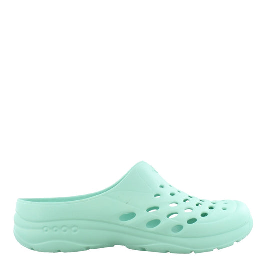 Travelclog Medium Green Easy Spirit Clogs