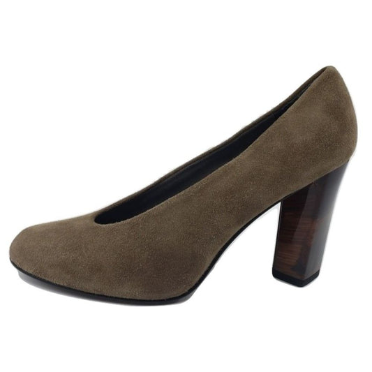 Stuart Weitzman Taupe Suede Pumps
