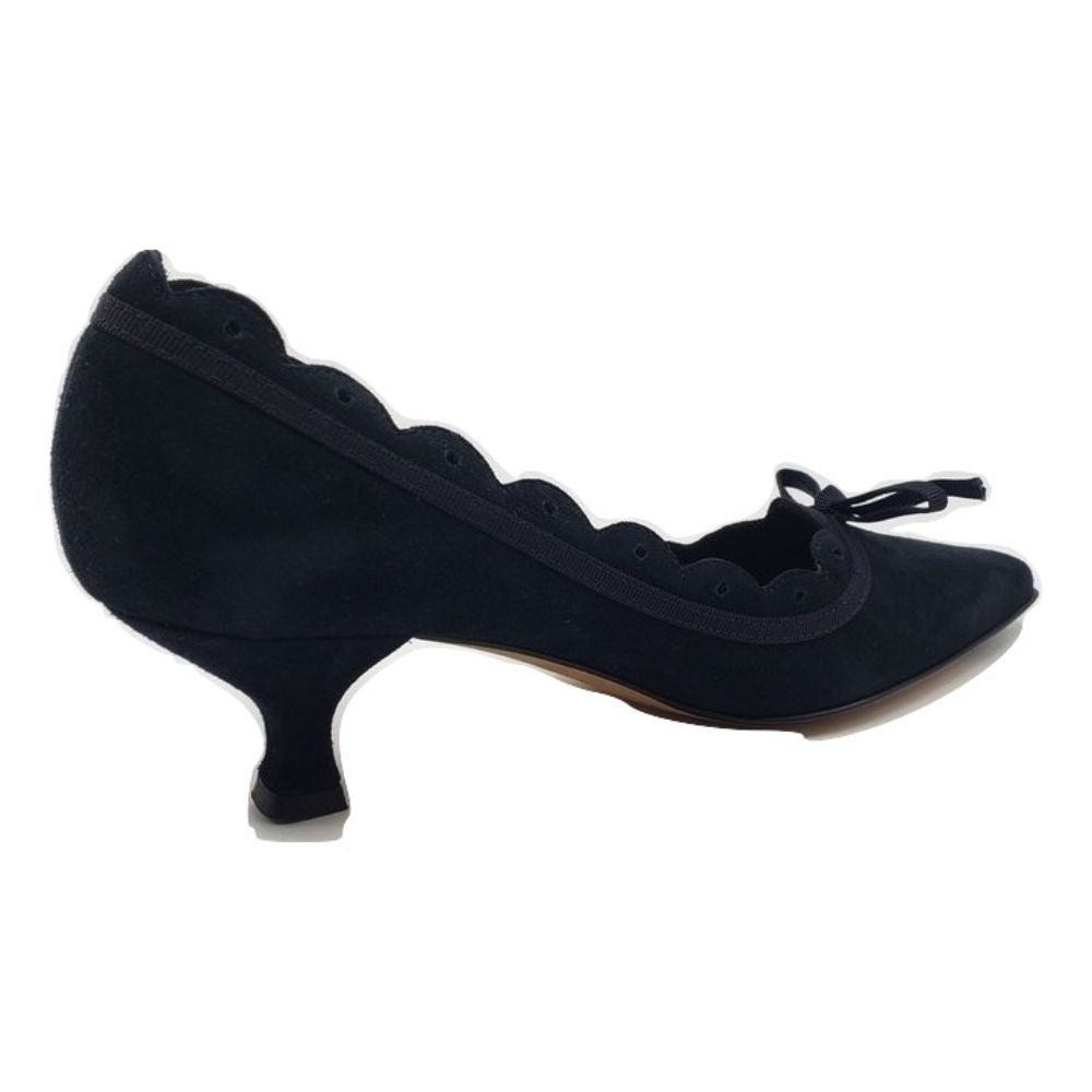 Doll Navy Suede Prevata Pumps