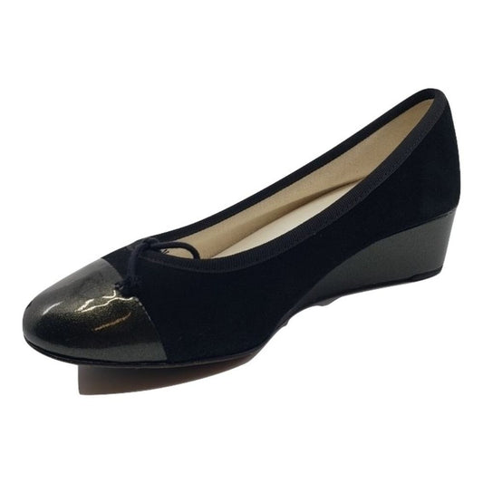 V1057 V Tcherina Black Suede Repetto Wedge Pumps