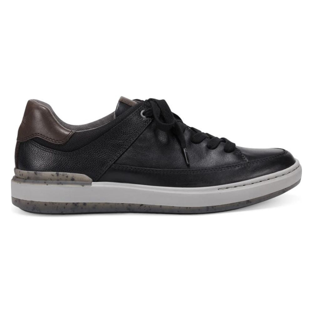 Acumen Black Leather Mens Earth Elements Sneakers