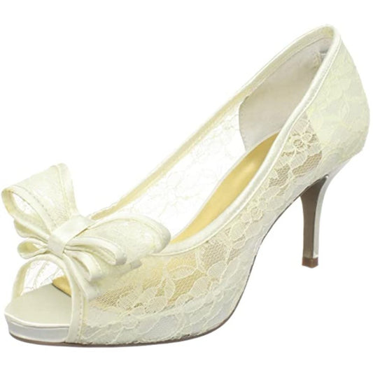 Ursula Ivory Lace Martinez Valrero Pumps