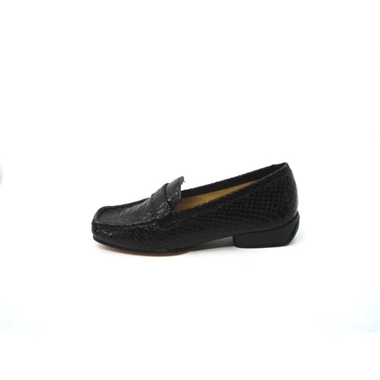 Jewel Black Crocodile Anne Klein Loafer Flats