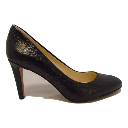 Handjive Black Crocodile Nine West Pump