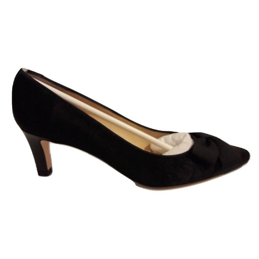 Wonder Black Pony Jon Josef Pumps