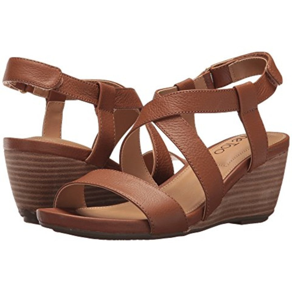 Payton Luggage Me Too Sandal - M - 8