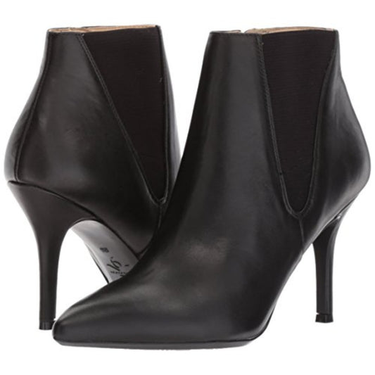 Front 9X9 Black Leather Nine West Bootie