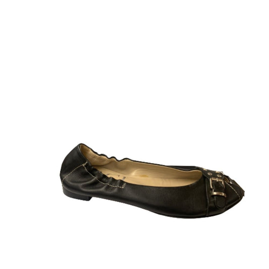 D55833OUCK Black Leather AGL Ballet Flats